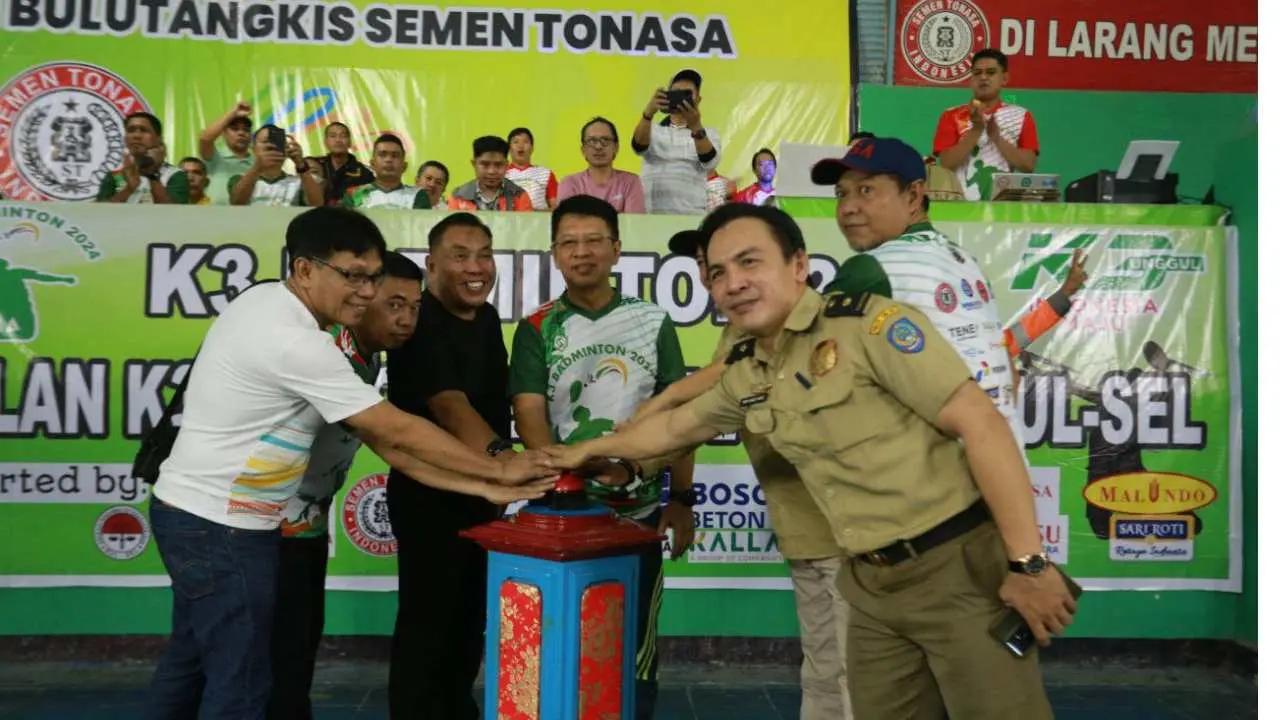 32 Tim Ikuti Kejuaraan Badminton dalam rangka Bulan K3, Dipusatkan di Gedung PT Semen Tonasa