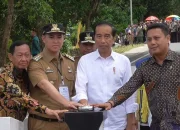 27 Ruas Jalan di Pangkep Diresmikan Presiden RI, Warga: Alhamdulillah sudah tidak berlubang lagi