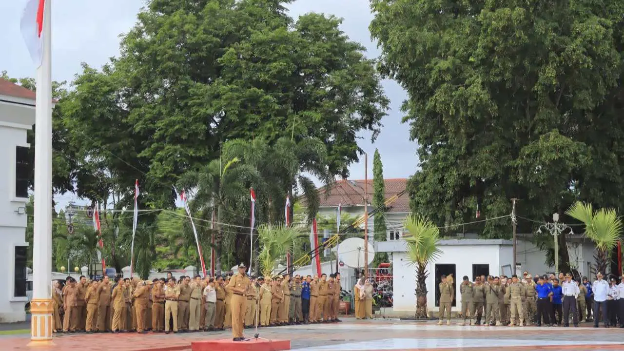 Pimpin Apel Gabungan seluruh OPD, Pj Bupati Takalar minta ASN Tingkatkan Kinerja, Sukseskan Pemilu 2024