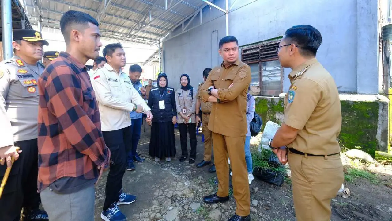 Pastikan Kesiapan Pemilu 2024, Bupati Gowa-Forkopimda Tinjau Sejumlah TPS