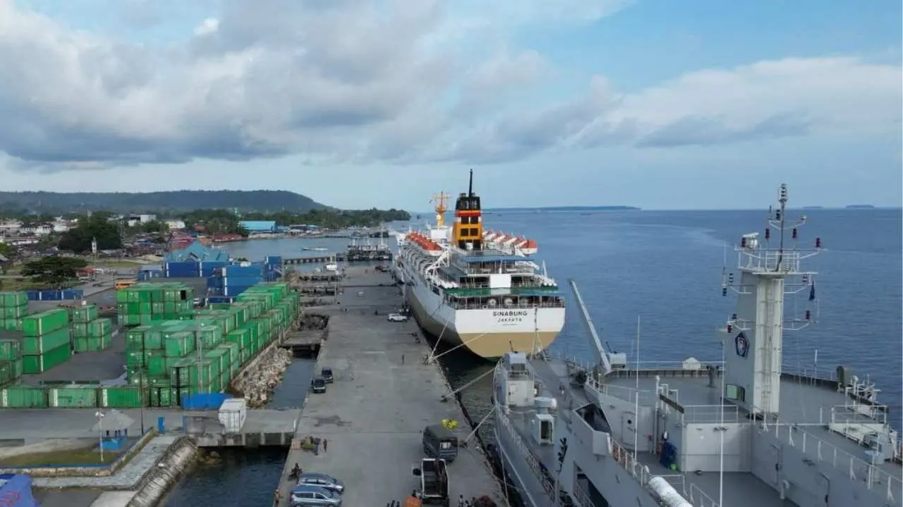 Giat Ekspor Dongkrak Kinerja 2023 Pelindo Regional 4 Biak