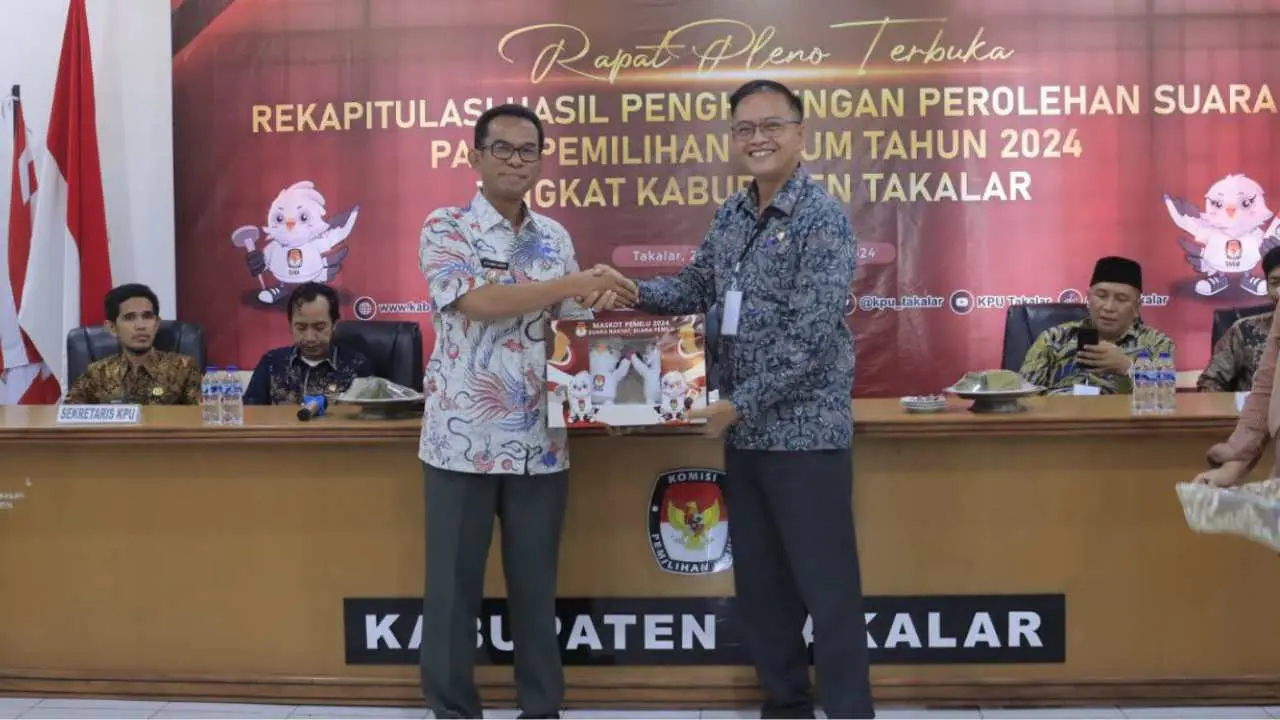 Rapat Pleno Rekapitulasi Pemilu 2024, Pj Bupati: Kematangan, Kedewasaan dalam berpolitik itu penting
