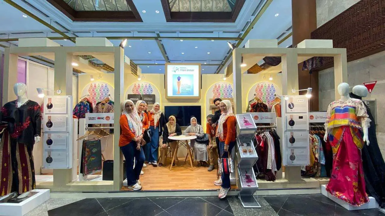 Dispar Fasilitasi 8 Designer Makassar Hadir di Indonesia Fashion Week 2024