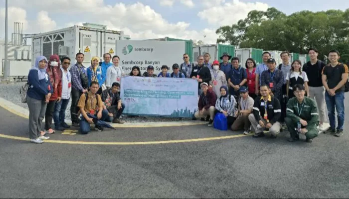Siap Diterapkan di Makassar, Danny Pomanto Studi Tiru Teknologi Pembangunan Kabel Bawah Tanah Singapura