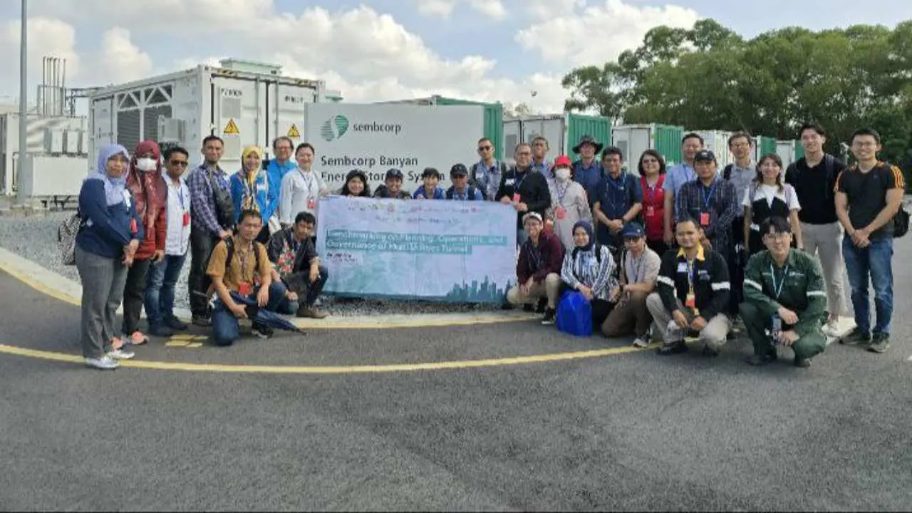 Siap Diterapkan di Makassar, Danny Pomanto Studi Tiru Teknologi Pembangunan Kabel Bawah Tanah Singapura