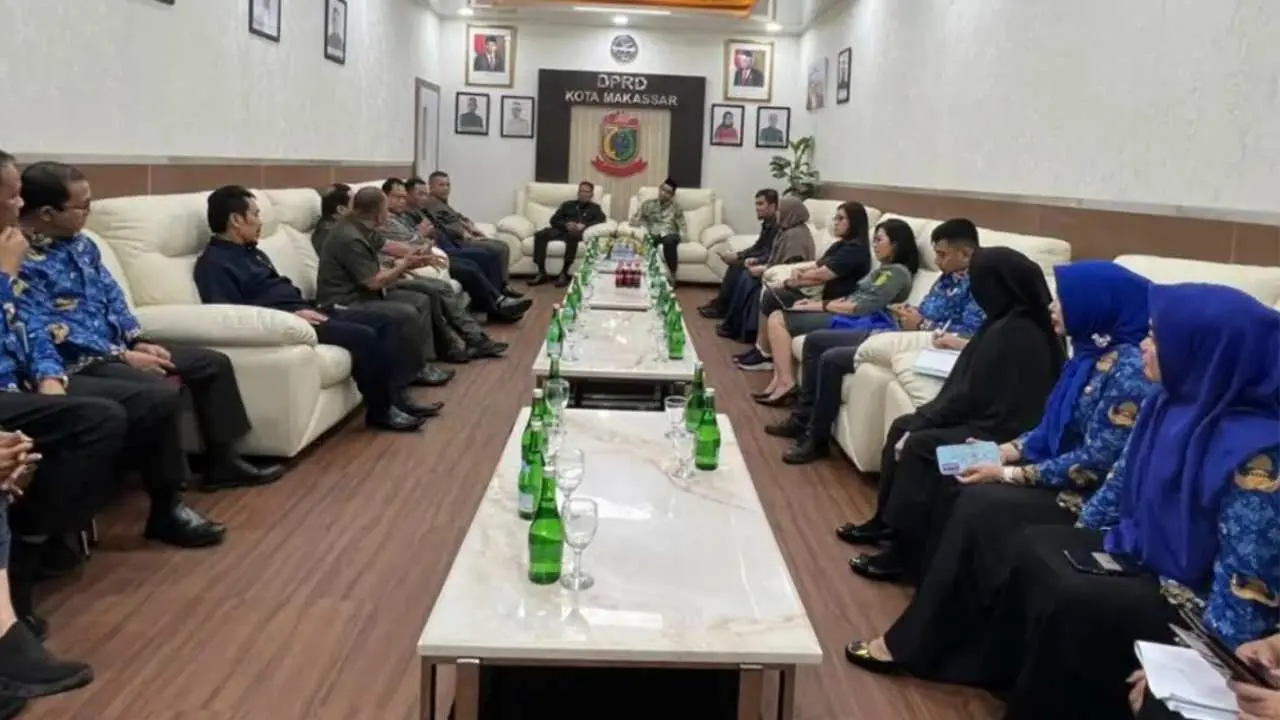 Ketua & Wakil Ketua Serta Pimpinan Sekretariat DPRD Terima Audiensi PN Makassar