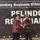 CNN Indonesia Awards 2024: Pelindo Raih 'Outstanding Business Ethics of The Year'