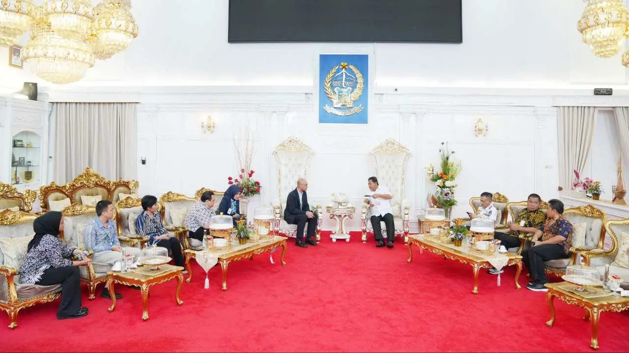 Pj Gubernur Sulsel Minta Garuda Indonesia Tambah Rute Penerbangan Domestik & Internasional 2 Pj Gubernur Sulsel Minta Garuda Indonesia Tambah Rute Penerbangan Domestik & Internasional