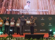 Danny Pomanto Terima Penghargaan Baznas RI sebagai Wali Kota Pendukung Pengelolaan Zakat Terbaik