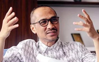 Akademisi UNUSIA Ingatkan Kembali Nilai Budaya Bugis Kepada Abraham Samad 3 Abraham Samad