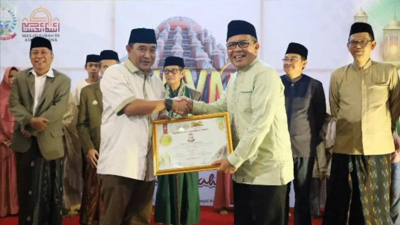 Pj Gubernur Bahtiar & Danny Pomanto Hadiri Peringatan Nuzulul Qur’an di Masjid Kubah 99 Asmaul Husna