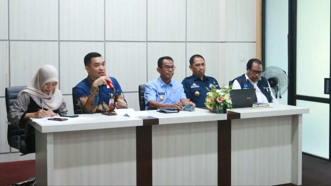 Jaga Stabilitas Stok-Harga Pangan di Takalar, Pj Bupati pimpin Rakor terkait Stok Beras, Telur dan Ayam Pedaging
