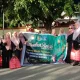 DWP Disdikbud Jeneponto Berbagi Takjil ke Warga yang Melintas di Jalan Raya