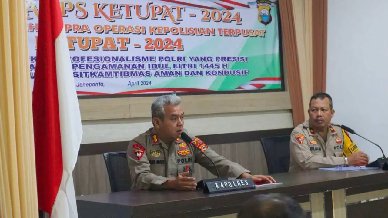 Kapolres AKBP Budi Hidayat Pimpin Latihan Pra Operasi Ketupat Lipu 2024 di Jajaran Polres Jeneponto