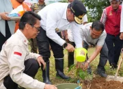 Animo Warga Peringati Hari Bumi Sangat Tinggi, Dukung Penanaman Pohon Serentak Diinisiasi Pj Gubernur Bahtiar
