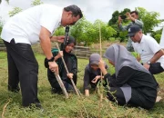 Hari Bumi, Sulsel Tanam 2 Juta Pohon, Terbesar di Indonesia