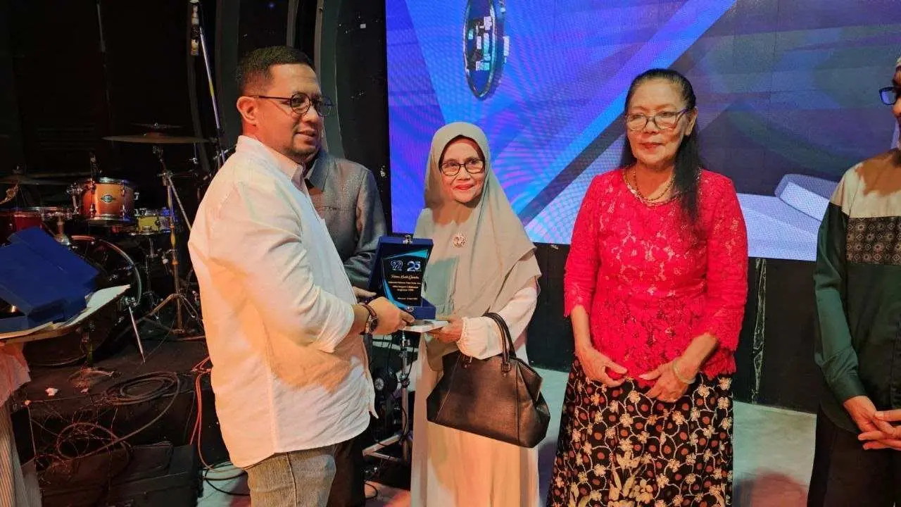 Alumnus Angkatan 99 SMAN 5 Makassar Gelar Reuni Perak