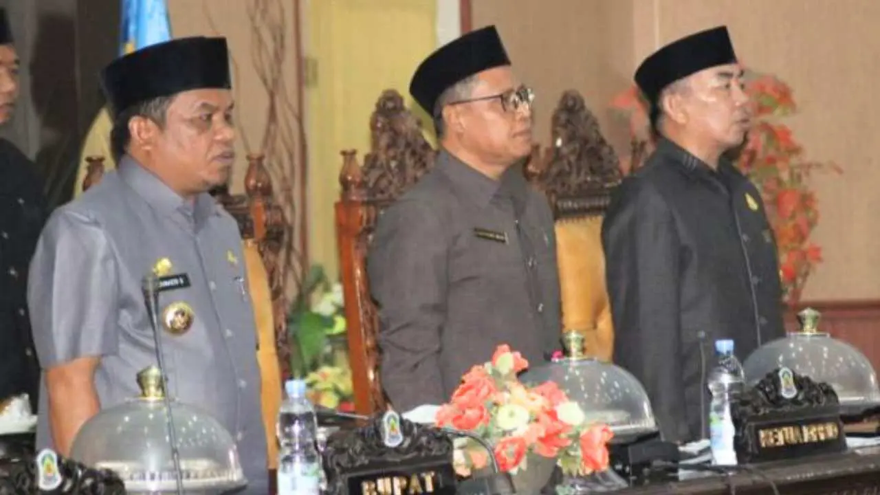 Rapat Paripurna DPRD Jeneponto Tentang Penyerahan LKPJ Pemkab Jeneponto