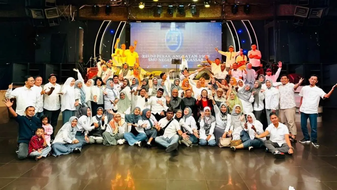 Alumnus Angkatan 99 SMAN 5 Makassar Gelar Reuni Perak