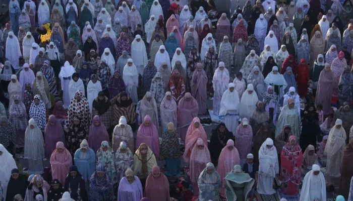 Idulfitri 1445 H, Pelindo Group Gelar Sholat Ied Bersama di Area Pelabuhan Makassar