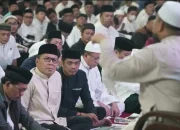 Danny Pomanto dan Ribuan RT-RW se-Makassar Khusyuk Itikaf Ramadan di Masjid Kubah 99