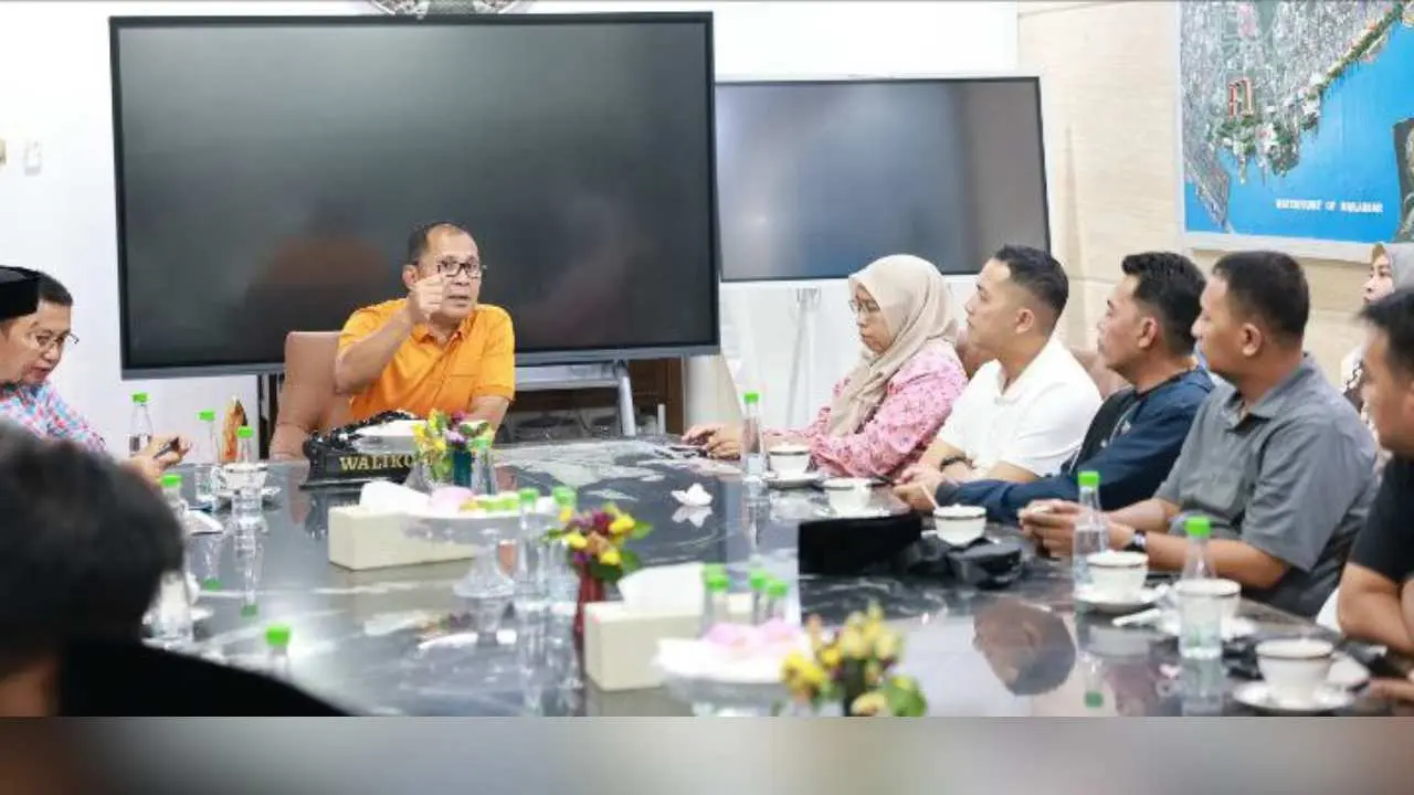 Pawai Obor dan Takbiran Digelar Sambut Kemenangan Idul Fitri 1445 H di Makassar