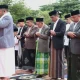 Pj Sekda Makassar Salat Idul Fitri Bersama Keluarga & Masyarakat di Anjungan Losari