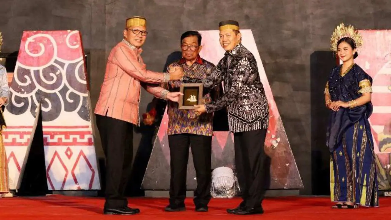 Wali Kota Harap Saudagar Bugis-Makassar Tak Ragu Berbisnis di Makassar