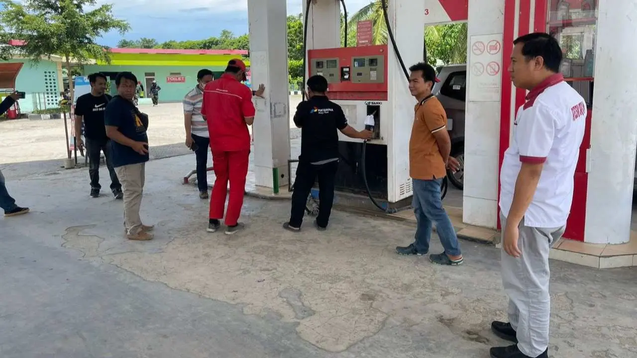 Antisipasi Kecurangan Penjualan BBM Jelang Idul Fitri, Polisi Pantau SPBU di Jeneponto