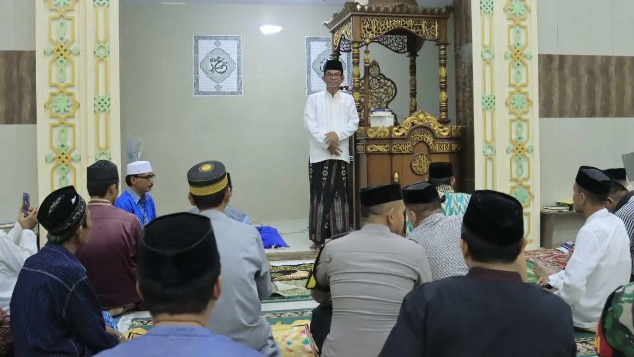 Pj Bupati Takalar Ajak Warga Jadikan Ramadan sebagai Madrasah Meningkatkan Ketaqwaan Kepada Allah SWT