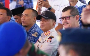 Plt Kasatpol Makassar dampingi Wali Kota hadiri Sertijab Pangdivif-3
