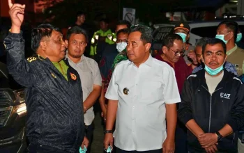 Bupati Tana Toraja Apresiasi Respon Cepat Pj Gubernur Bahtiar Kunjungi Korban Longsor 7 Bupati Tana Toraja Apresiasi Respon Cepat Pj Gubernur Bahtiar Kunjungi Korban Longsor