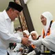 Lepas Kloter 1 Jemaah Haji Embarkasi Makassar, Pj Gubernur: Luruskan Niat Hanya untuk Beribadah