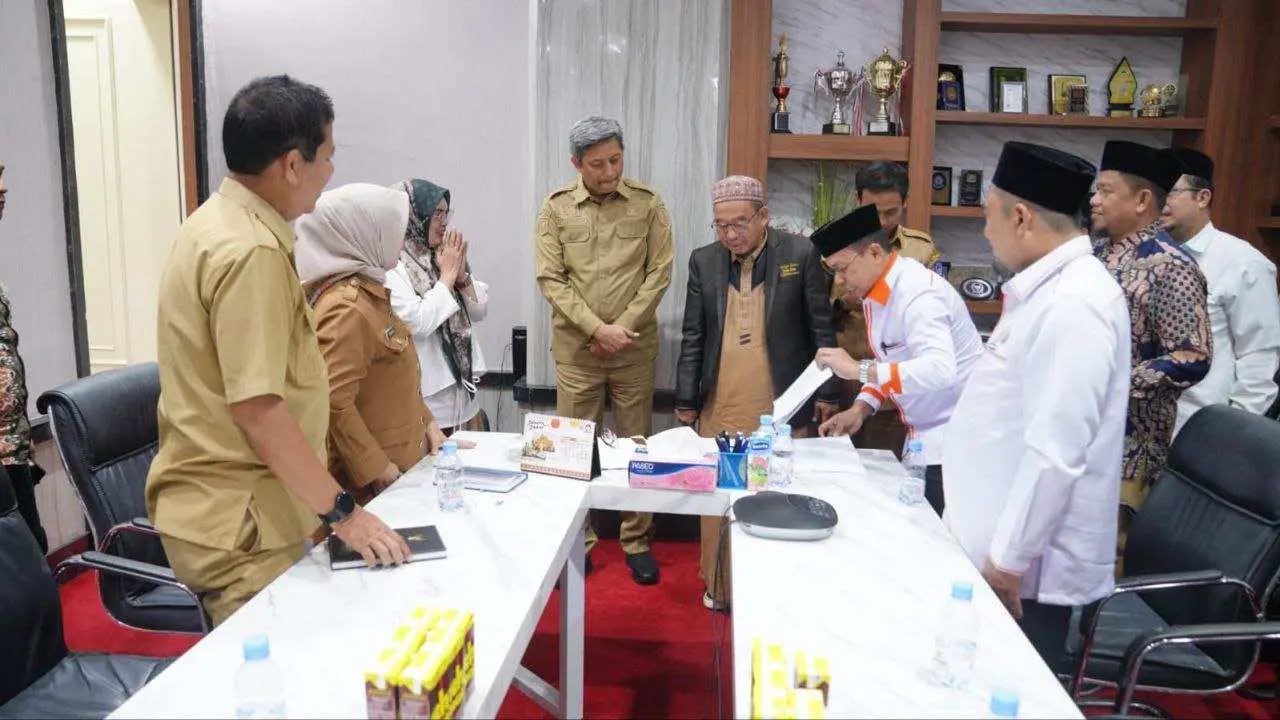 Pemprov Sulsel Akan Rehabilitasi Sejumlah Kerusakan di Masjid Kubah 99 Asmaul Husna 2 Pemprov Sulsel Akan Rehabilitasi Sejumlah Kerusakan di Masjid Kubah 99 Asmaul Husna