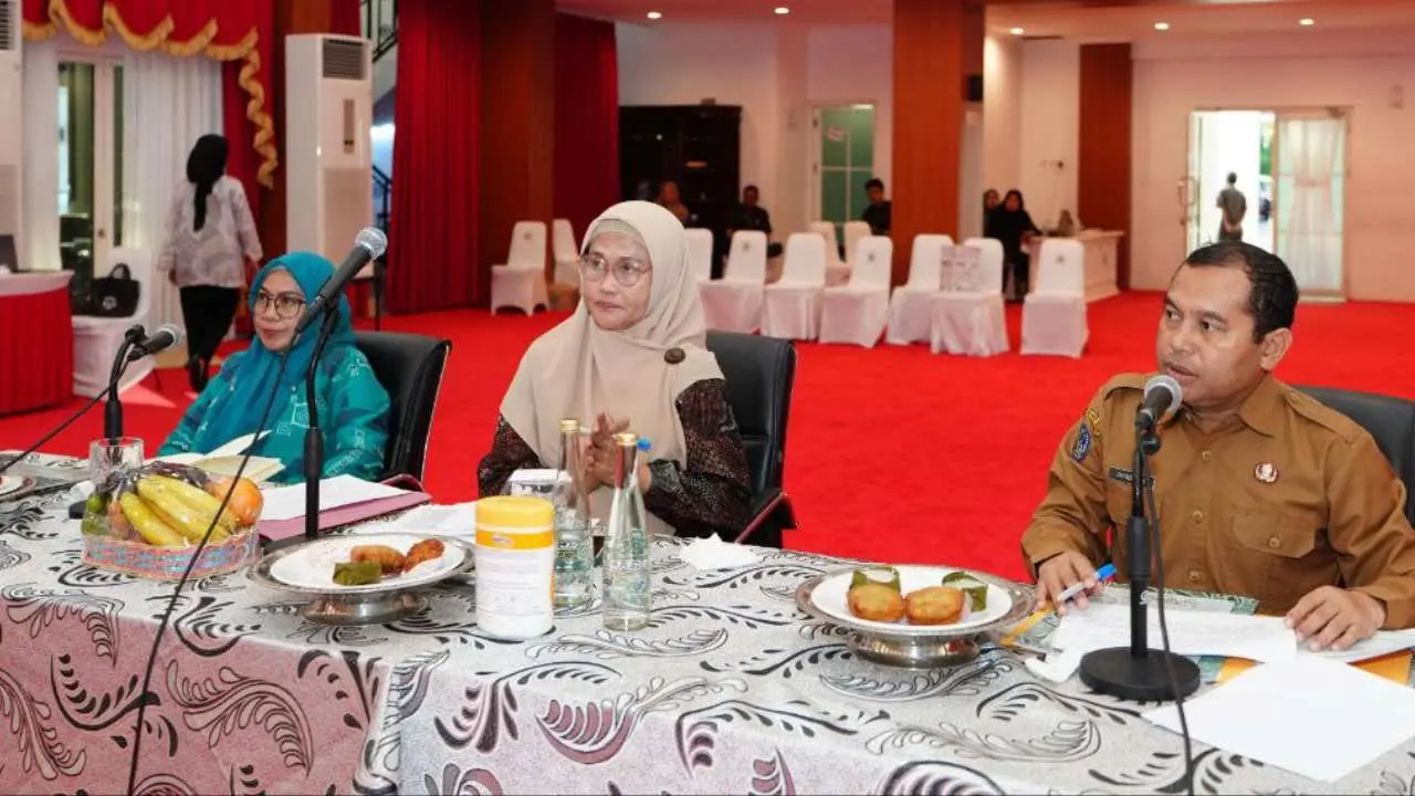 Pimpin Rapat Pemantapan TP PKK Sulsel, Ninuk Triyanti Zudan ingatkan 10 Program Pokok PKK