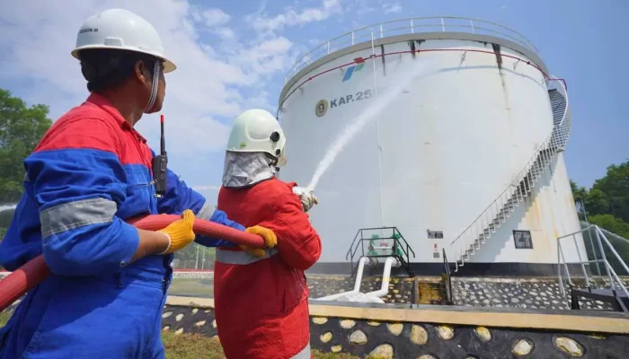 Komisaris Utama Pertamina Patra Niaga, Cek Langsung Unit Operasi di Sulsel