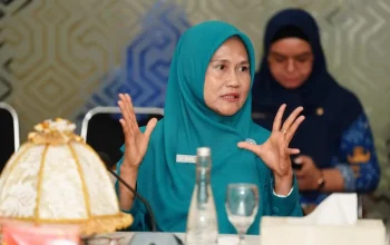Silaturahmi Bersama PKK, DWP, Dekranasda, dan Bunda PAUD, Pj Ketua TP PKK Sulsel Ninuk Triyanti Tekankan Pentingnya Kolaborasi 5 Silaturahmi Bersama PKK, DWP, Dekranasda, dan Bunda PAUD, Pj Ketua TP PKK Sulsel Ninuk Triyanti Tekankan Pentingnya Kolaborasi