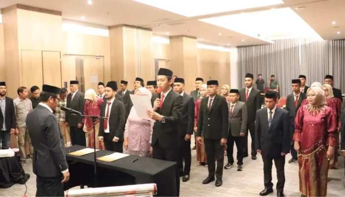 Bawaslu Jeneponto Resmi Lantik 33 Panwascam untuk Pilkada Serentak 2024