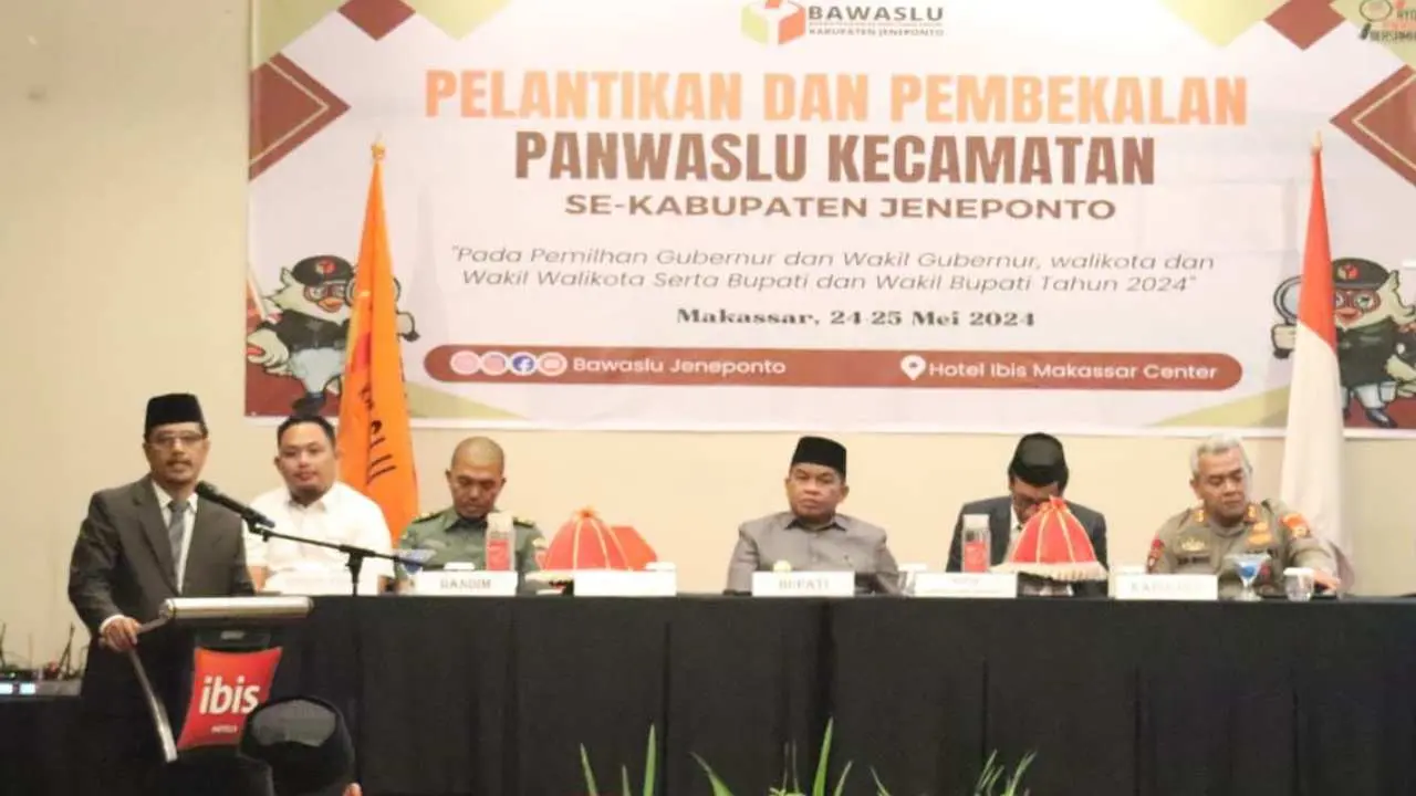 Bawaslu Jeneponto Resmi Lantik 33 Panwascam untuk Pilkada Serentak 2024