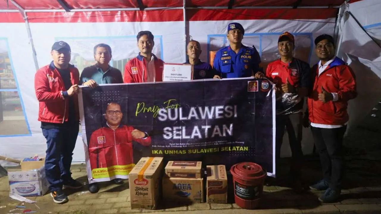 Warga Siwa Berterimakasih kepada Pemkot Makassar & IKA Unhas Atas Bantuan Kemanusiaan