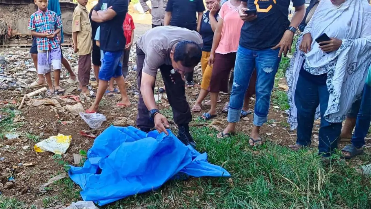 Operator Ekskavator TPA Antang Temukan Mayat Balita di Tumpukan Sampah