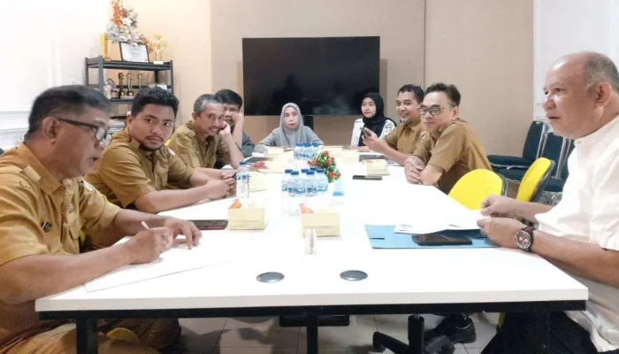 Diskominfo Makassar Sambut Kunker Kadiskominfosantik Palu, Puji CCTV Lorong