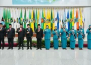 Tri Tito Karnavian Lantik Ninuk Triyanti Zudan Sebagai Pj Ketua PKK dan Pj Ketua Pembina Posyandu Sulsel