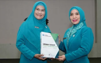Ninuk Triyanti dan Sofha Marwah Lakukan Sertijab Pj Ketua PKK Sulsel-Sulbar di Jakarta 3 Ninuk Triyanti dan Sofha Marwah Lakukan Sertijab Pj Ketua PKK Sulsel-Sulbar di Jakarta