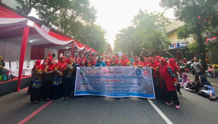 Pj Ketua Dekranasda Takalar Hadiri Perayaan HUT ke-44 Dewan Kerajinan Nasional