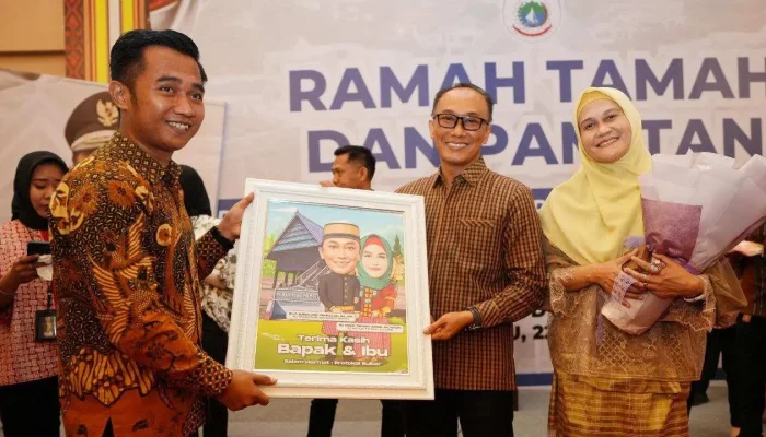 Pj Gubernur Prof Zudan Arif bersama Istri hadiri Malam Ramah Tamah dan Pamit ke Pemprov Sulbar