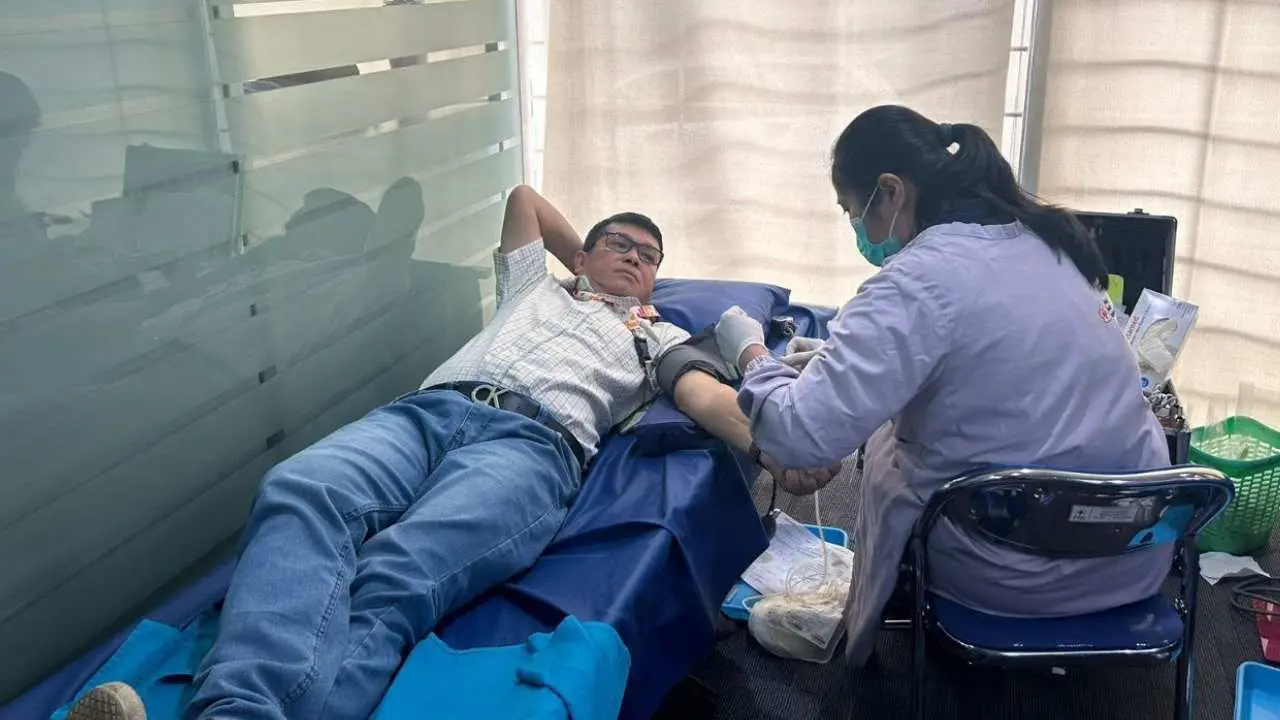 Hadir Membawa Nilai bagi Masyarakat, Indosat Kembali Gelar Donor Darah di Kota Makassar 2 Hadir Membawa Nilai bagi Masyarakat, Indosat Kembali Gelar Donor Darah di Kota Makassar