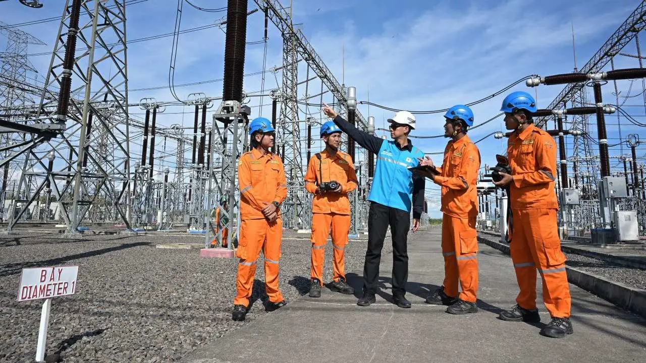 PLN Kembali Raih Kinerja Keuangan Terbaik Sepanjang Sejarah pada Tahun 2023 2 PLN Kembali Raih Kinerja Keuangan Terbaik Sepanjang Sejarah pada Tahun 2023
