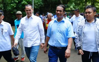 Bertemu Mentan Amran, Bupati MYL Sampaikan Pesan Petani Soal Pupuk 8 Bertemu Mentan Amran, Bupati MYL Sampaikan Pesan Petani Soal Pupuk