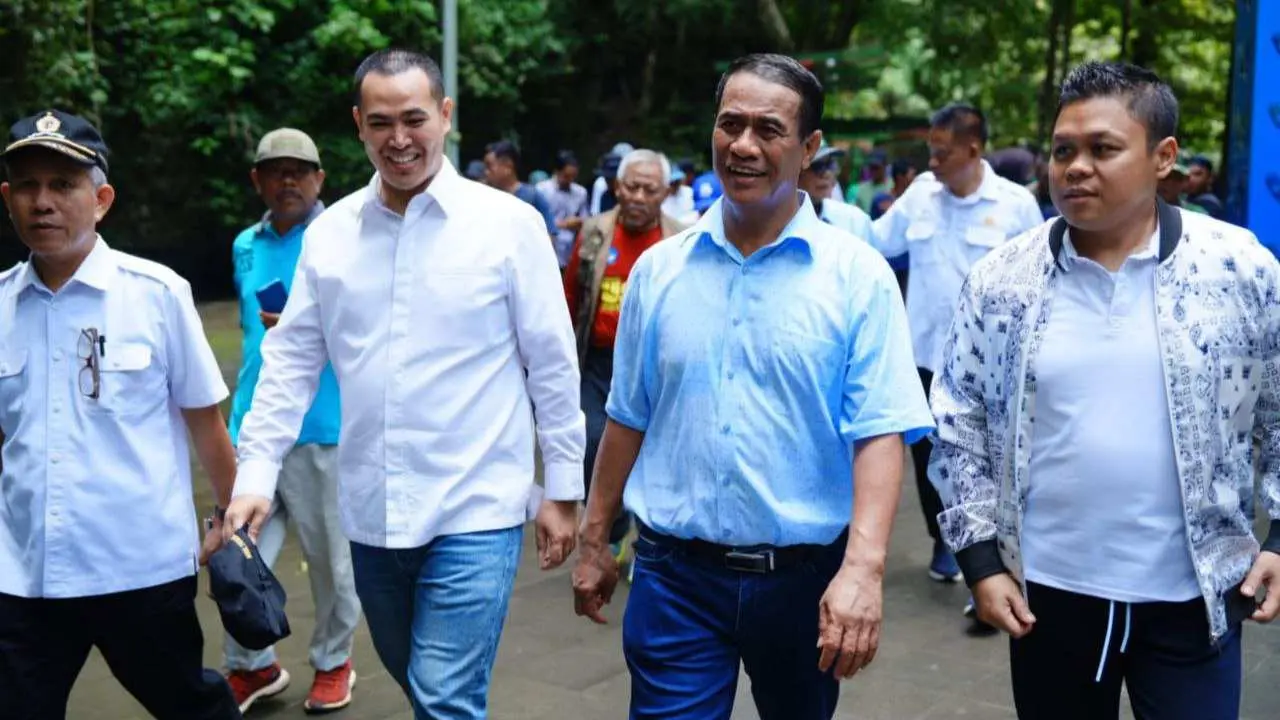 Bertemu Mentan Amran, Bupati MYL Sampaikan Pesan Petani Soal Pupuk